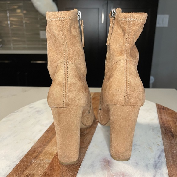 Steve Madden Suede Tan Boots Size 7 - Picture 5 of 8